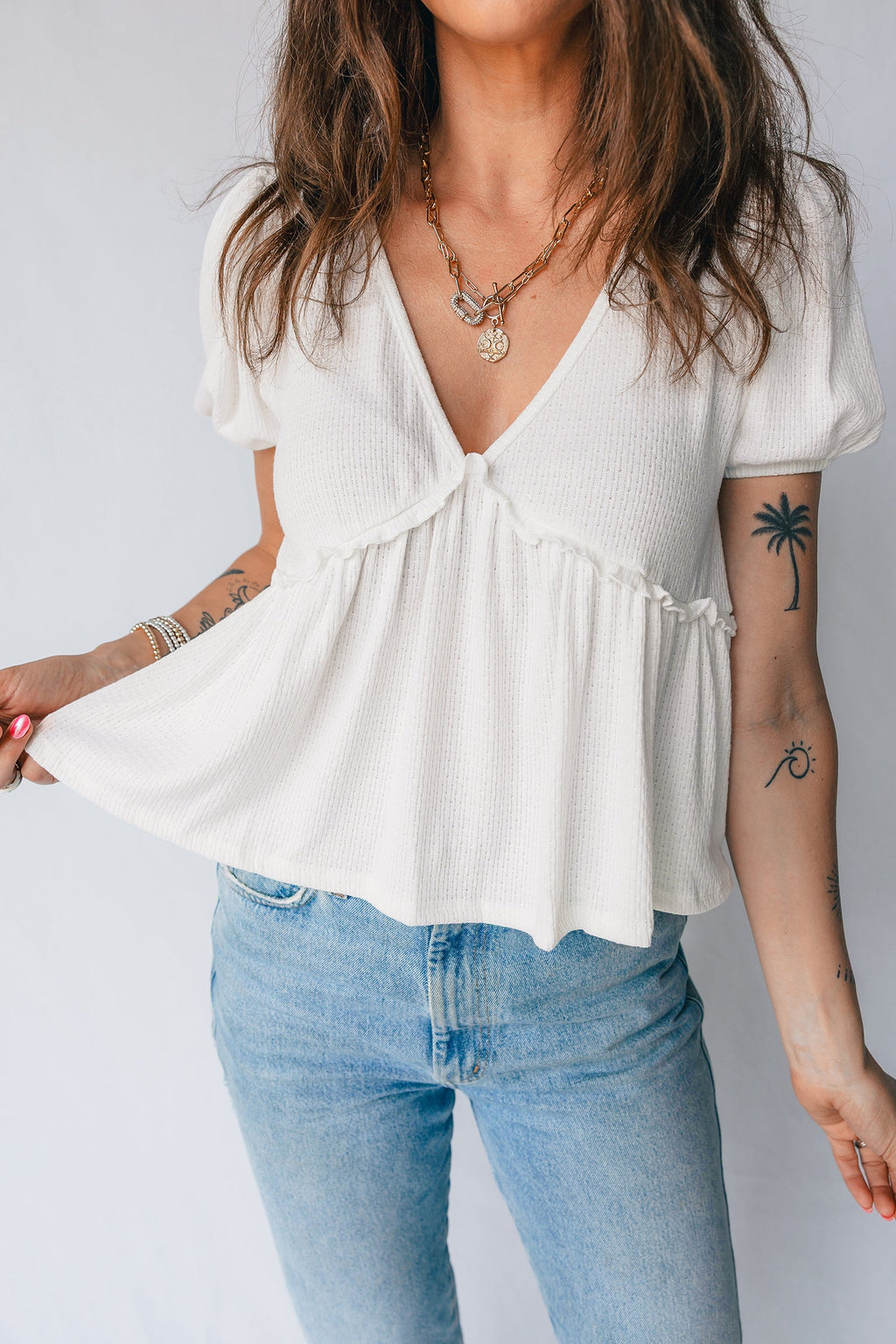 White Textured Knit V Neck Short Bubble Sleeve Peplum Top